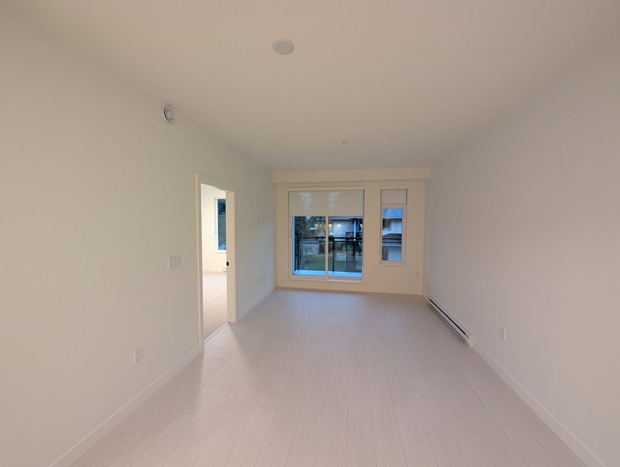 10463 139 Street #002 - Photo 7 of 14