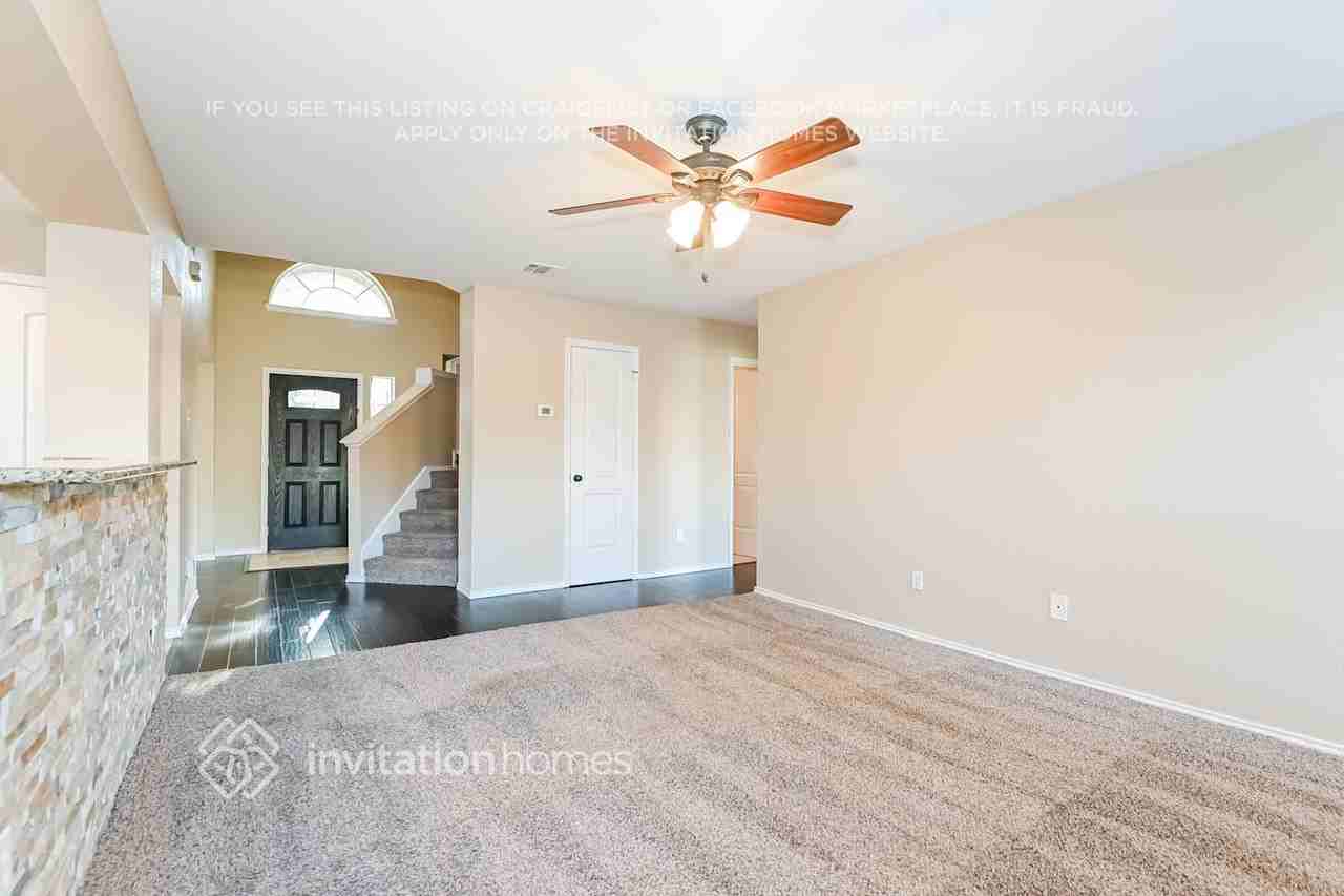 120 Lightning Trl - Photo 4 of 16