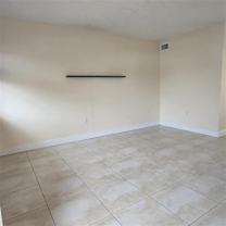 3680 Sw 59th Ave #8 - Photo 1 of 1