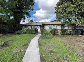 featured image of 16455 Ludlow St