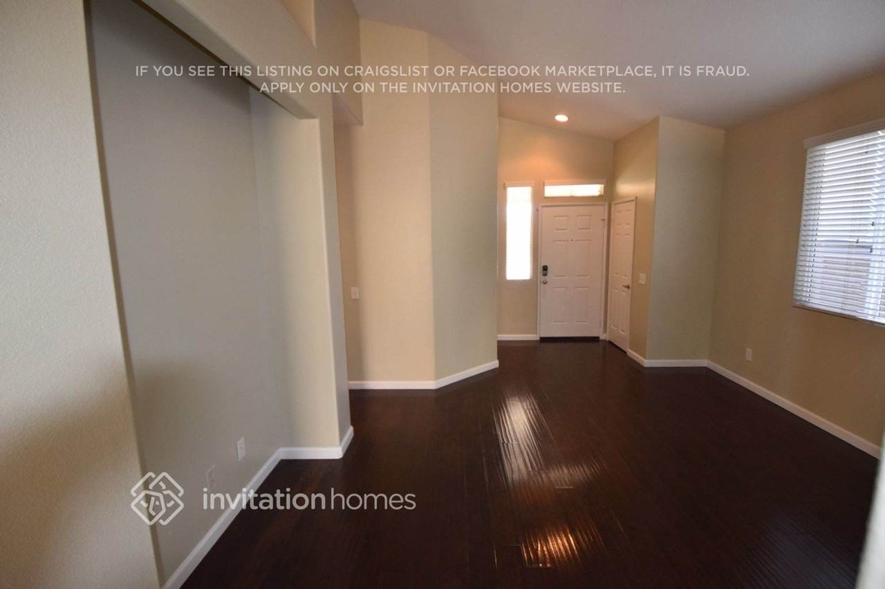 12037 Reichling Ln - Photo 2 of 13