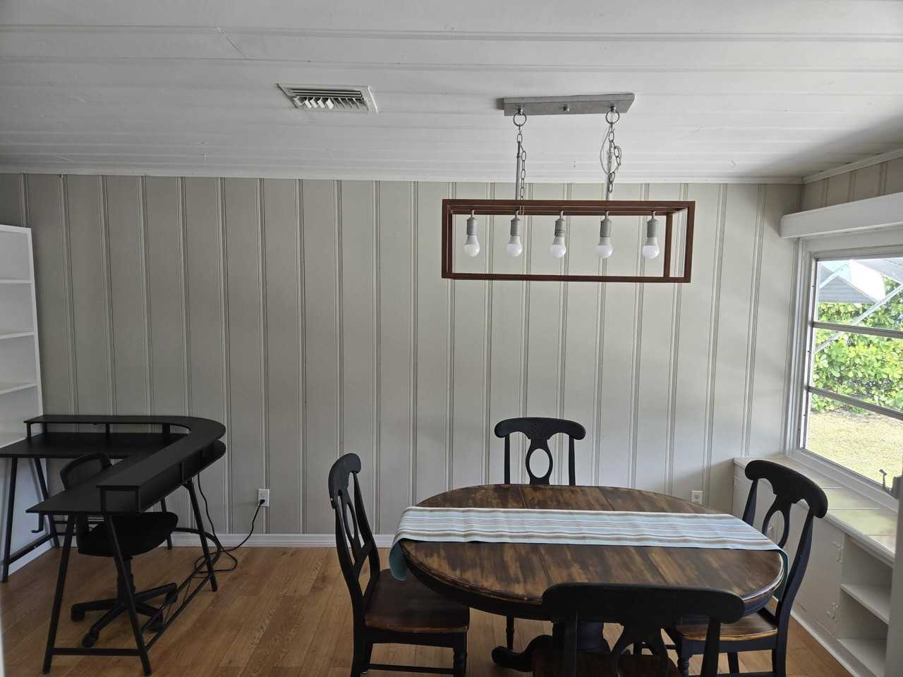 1609 N K St - Photo 4 of 24