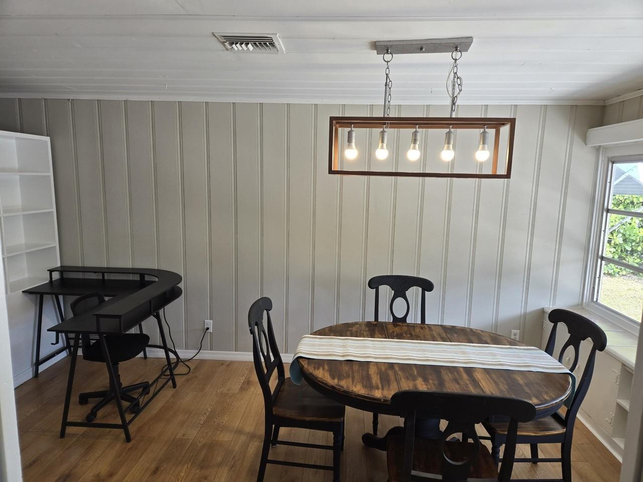 1609 N K St - Photo 5 of 24