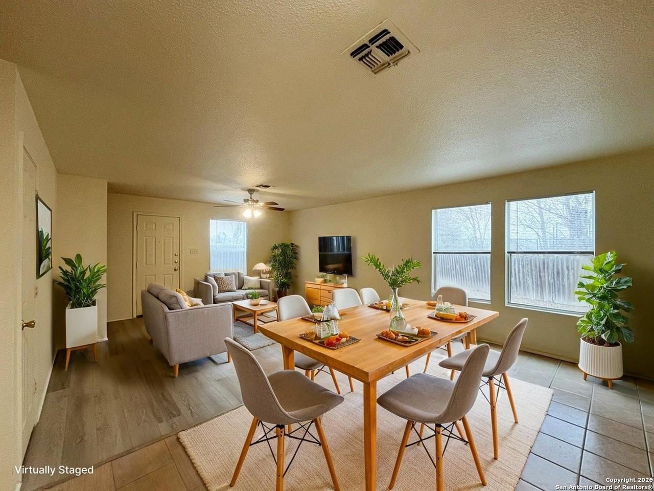 3853 Maverick Creek Rd - Photo 3 of 38