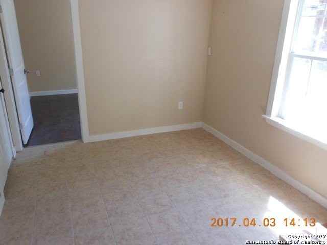 427 LIVELY DR unit: Garage Apartment - Photo 5 of 8