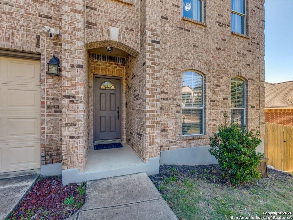 8514 Espanola Dr - Photo 3 of 25