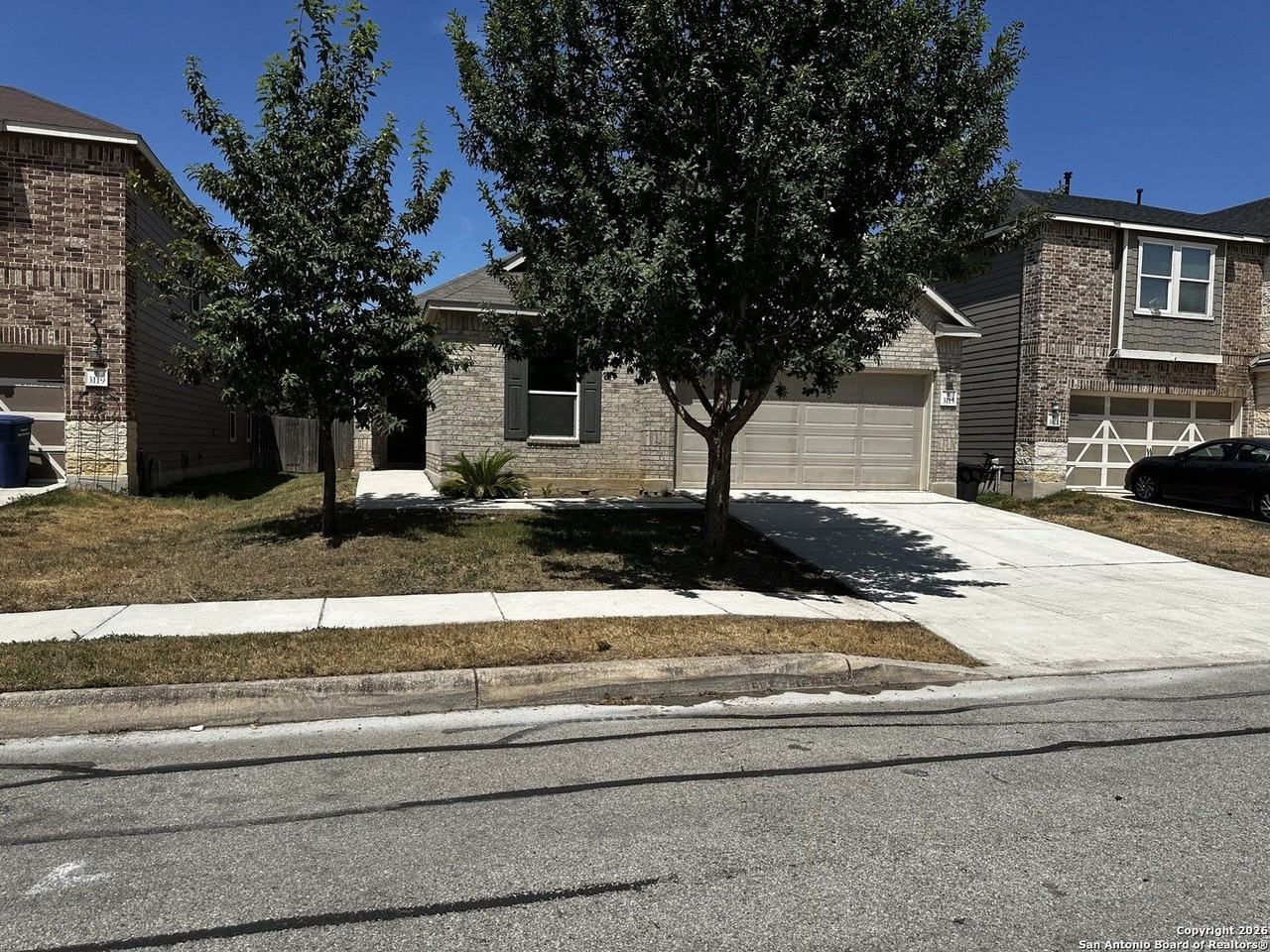 3115 Mission Bell - Photo 2 of 19