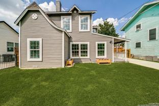 811 W Kings Hwy - Photo 1 of 1