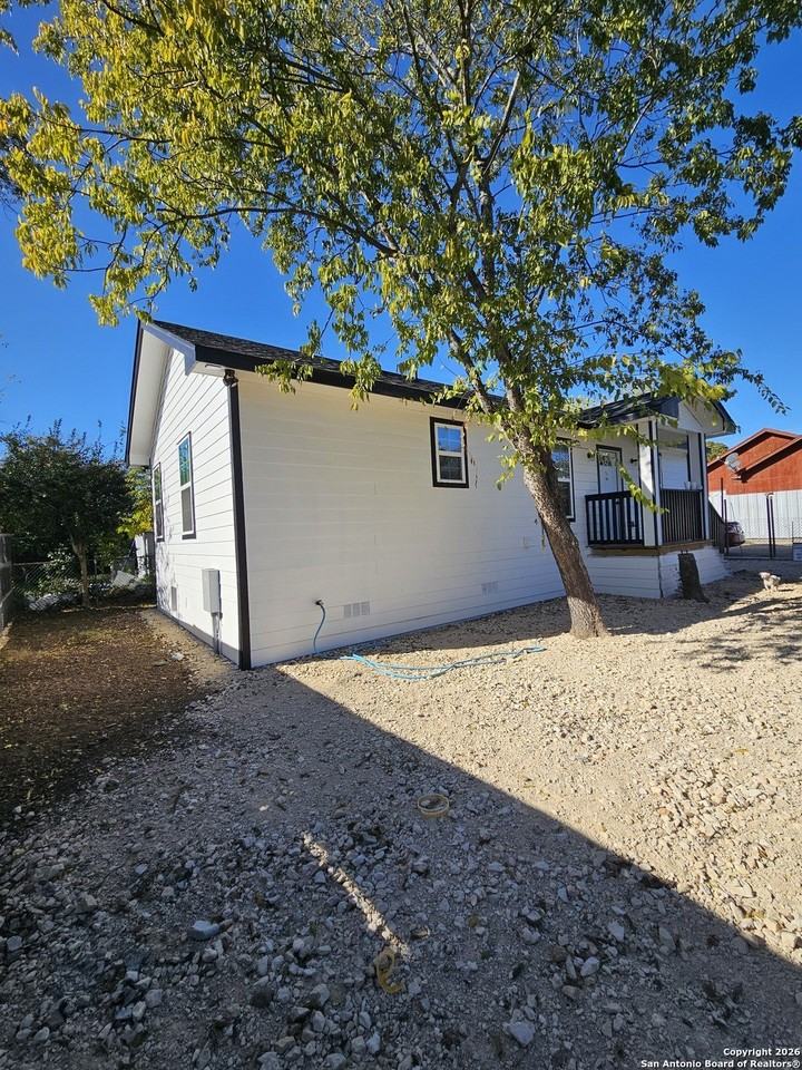 2015 San Luis St Unit 2 #2 - Photo 2 of 10