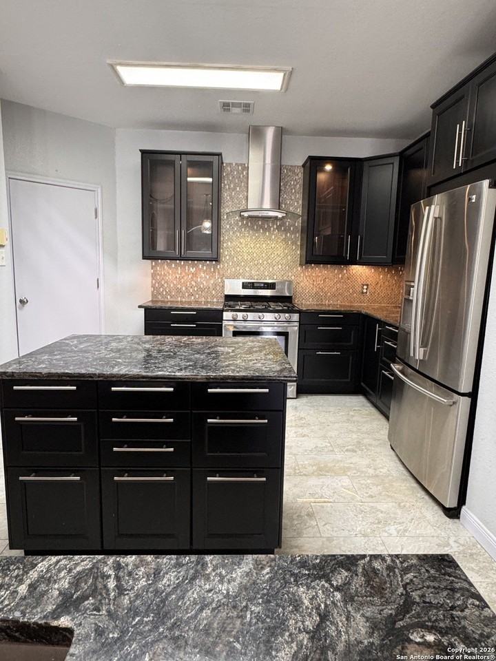 3836 Laurel Ridge Dr - Photo 6 of 40