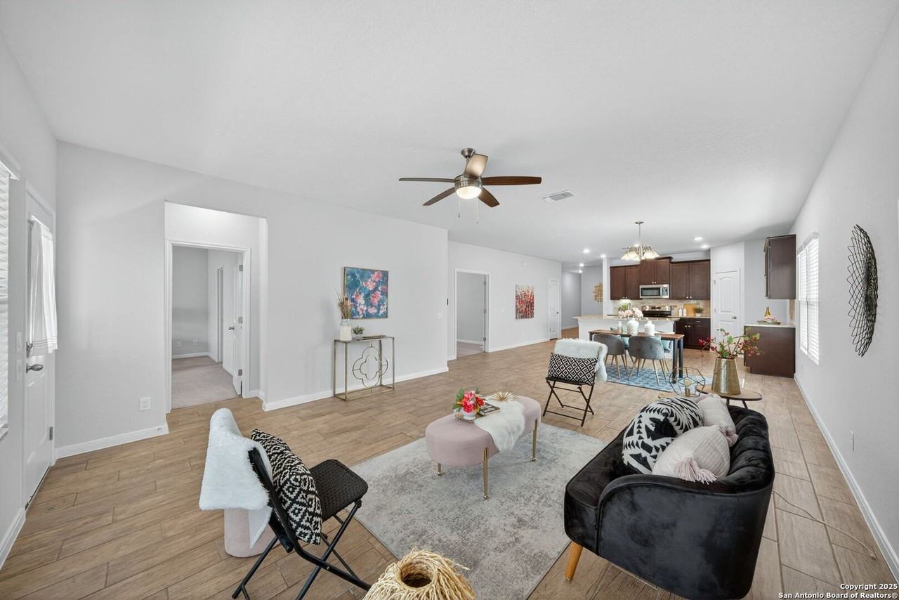 3637 Black Cloud Dr - Photo 2 of 25