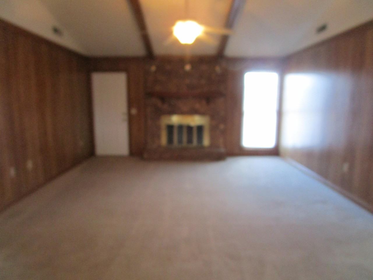 40 Travis Ct - Photo 3 of 27