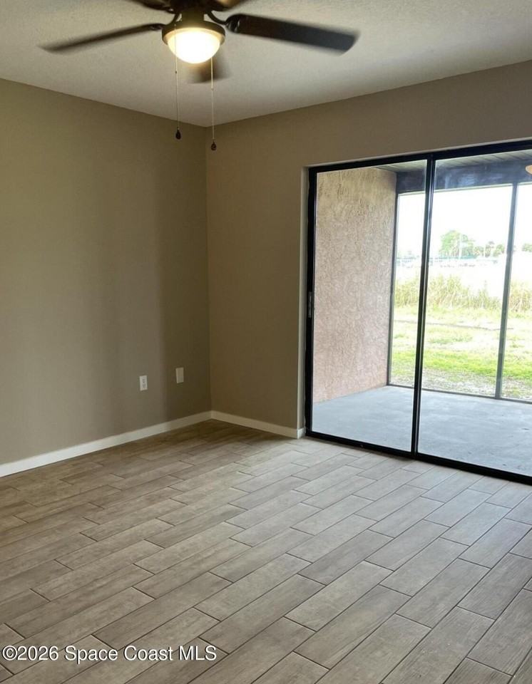 830 Angela Ave Apt B #B - Photo 5 of 9