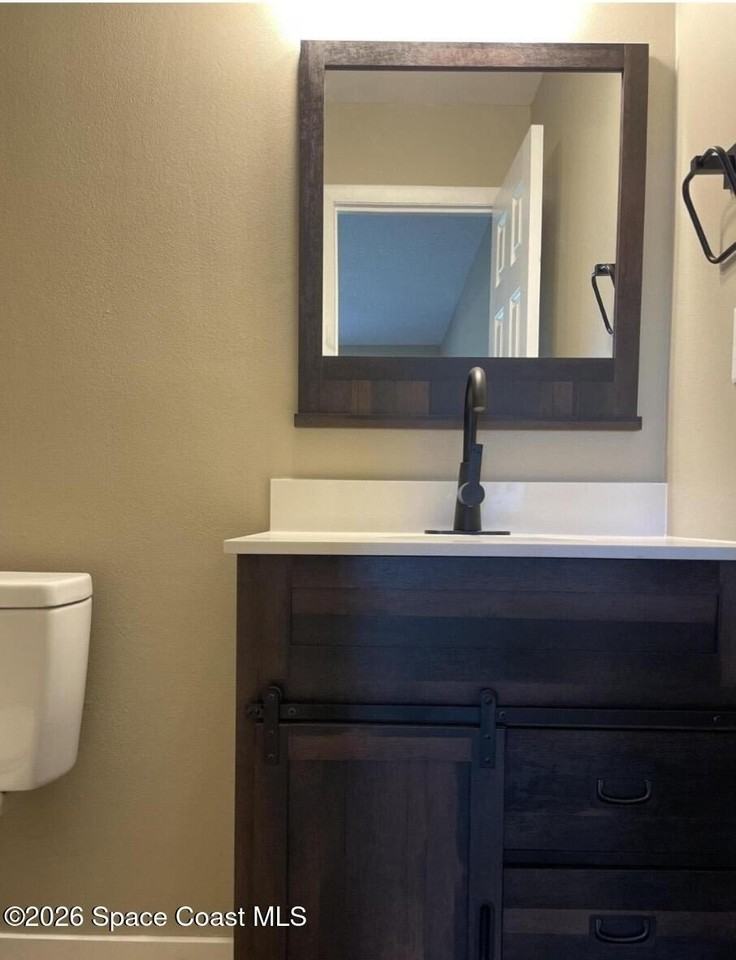 830 Angela Ave Apt B #B - Photo 7 of 9