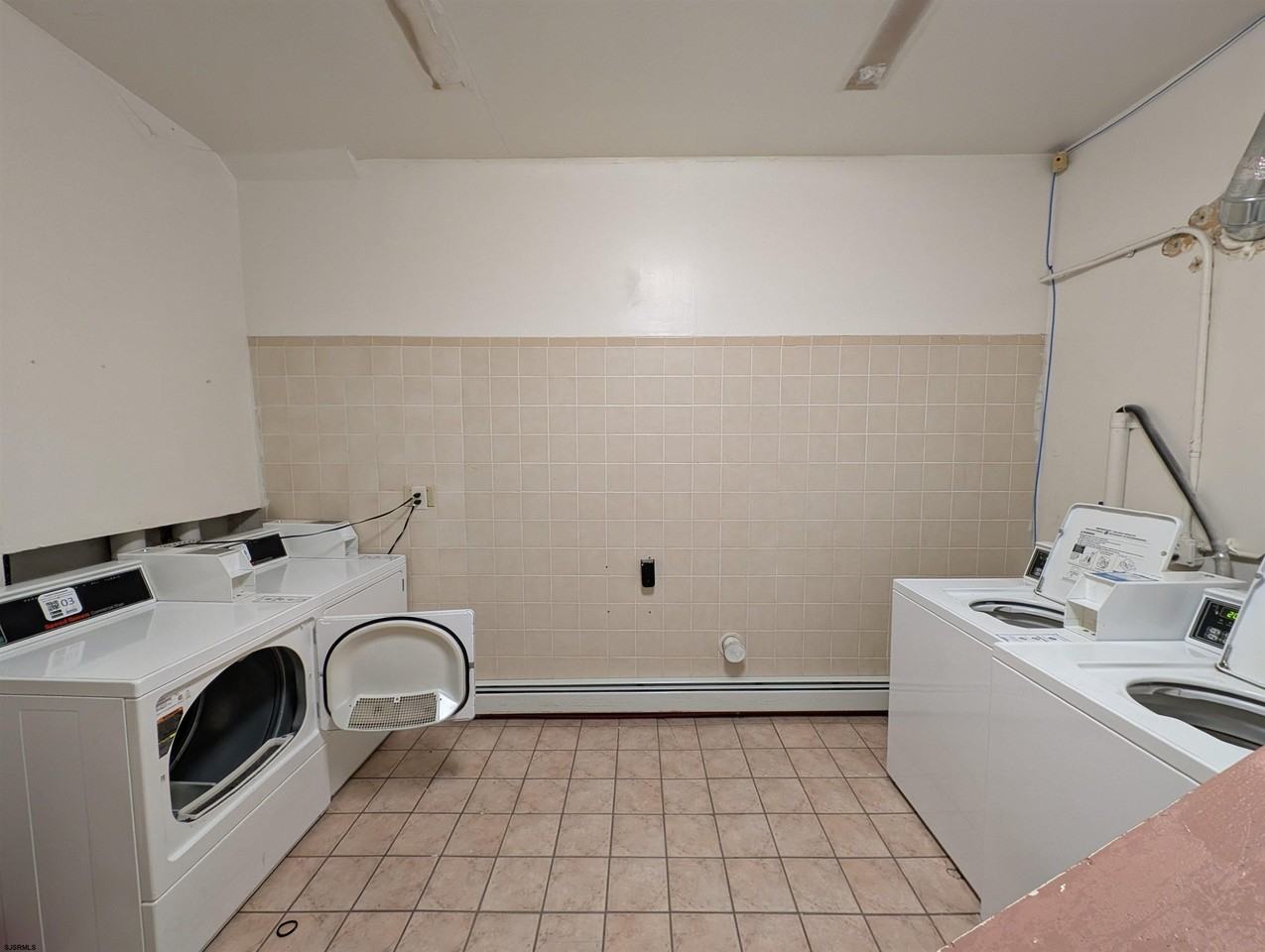 46 N Connecticut Ave - Photo 4 of 26