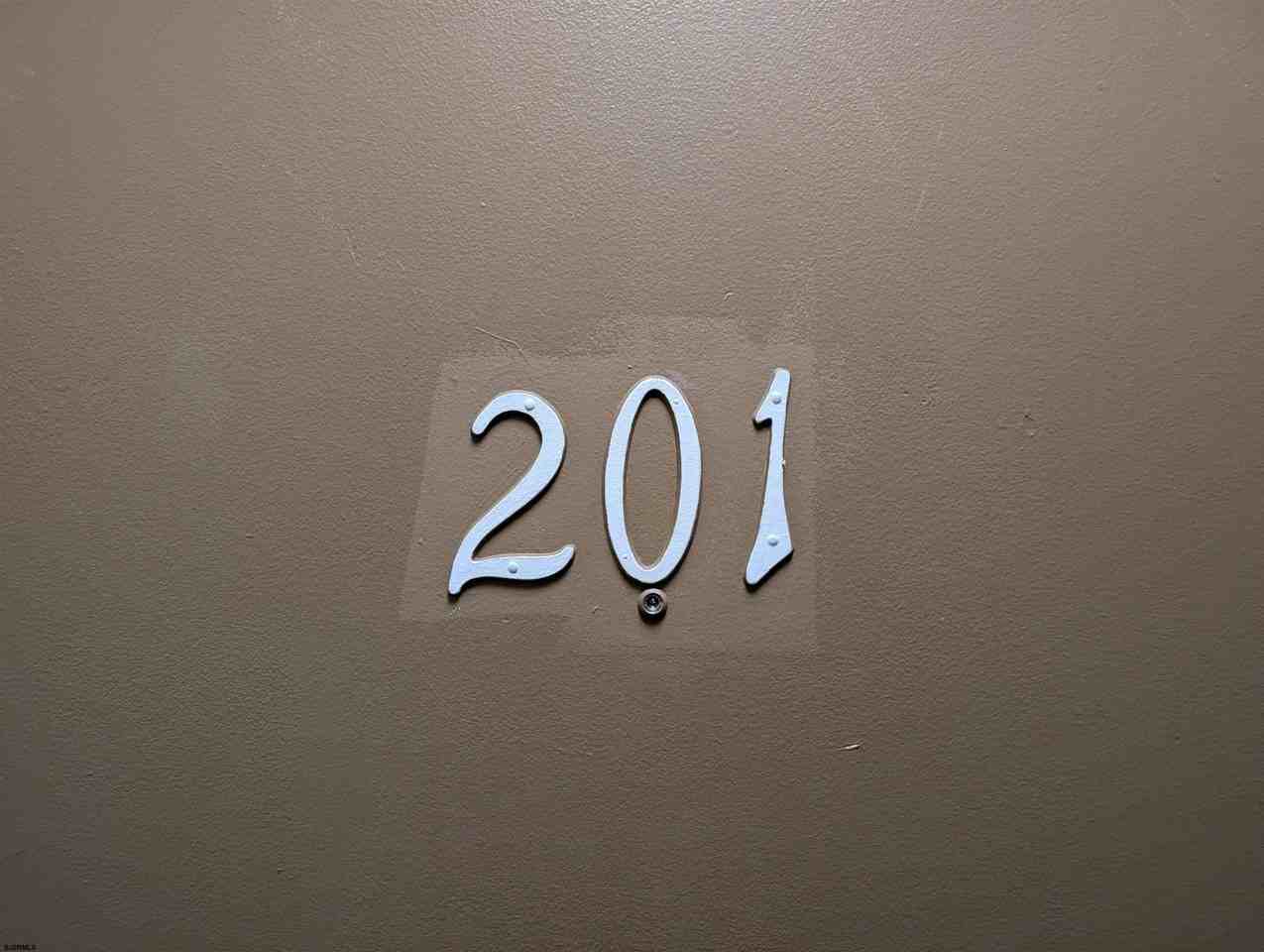 46 N Connecticut Ave - Photo 5 of 26