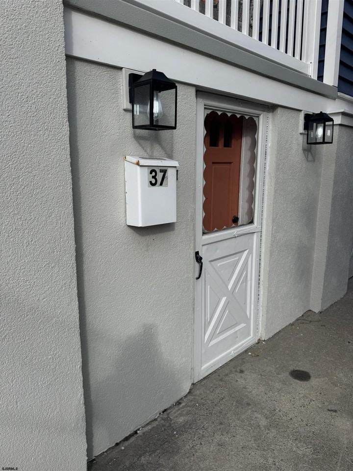 37 S Richmond Ave - Photo 2 of 13