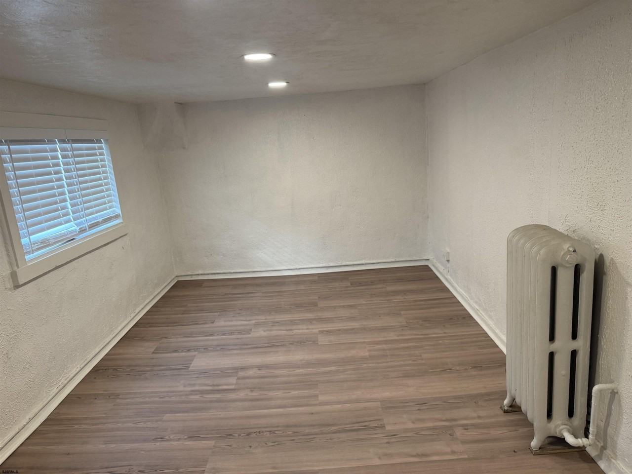 37 S Richmond Ave - Photo 7 of 13