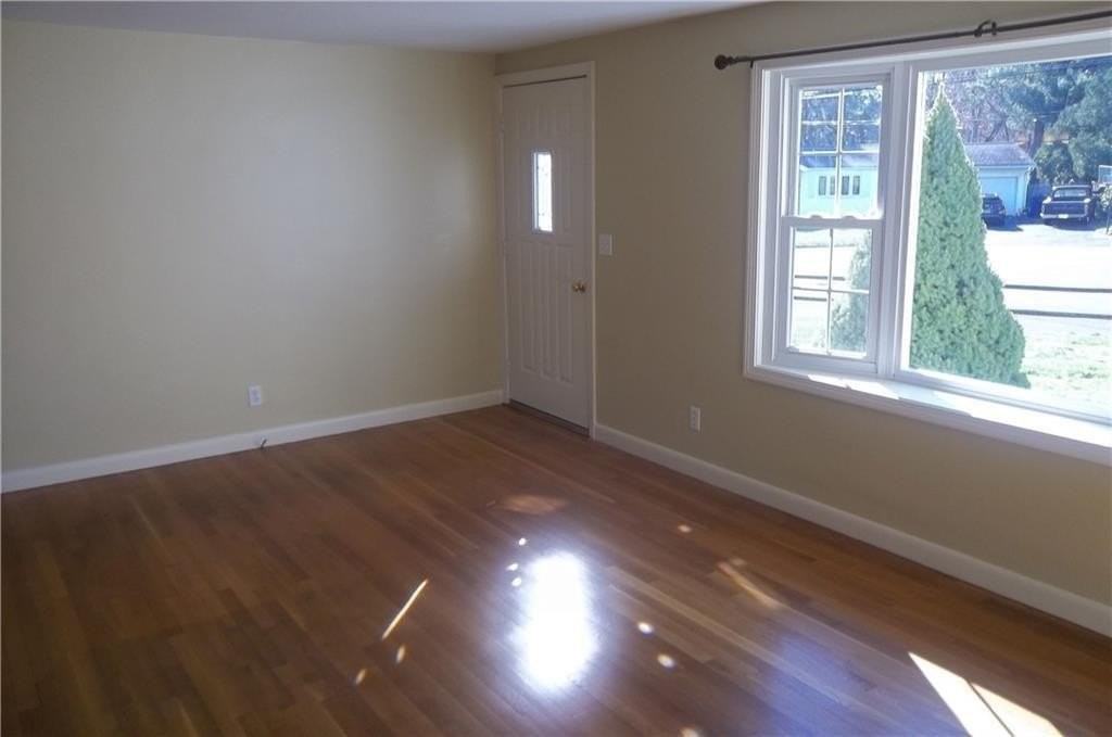 80 Forest Park Dr - Photo 2 of 17