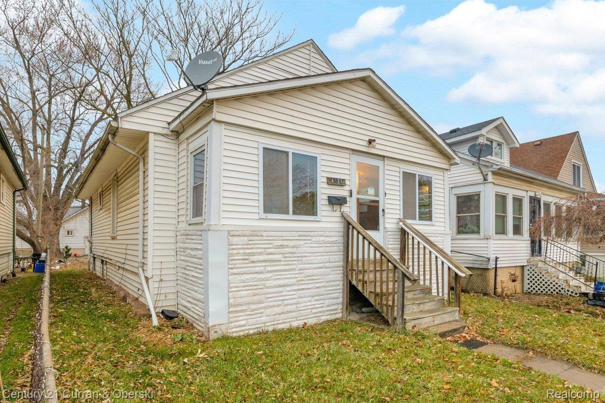 4524 4524 5th St Street - Photo 2 of 20