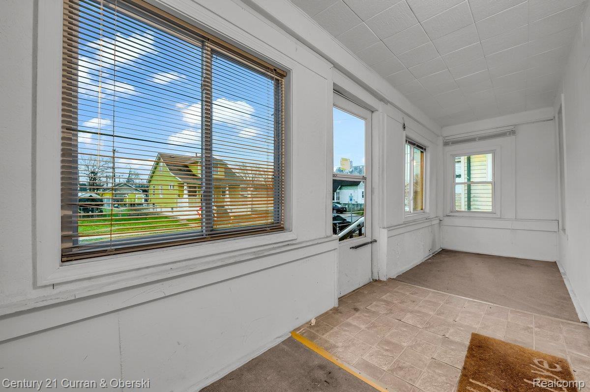 4524 4524 5th St Street - Photo 3 of 20