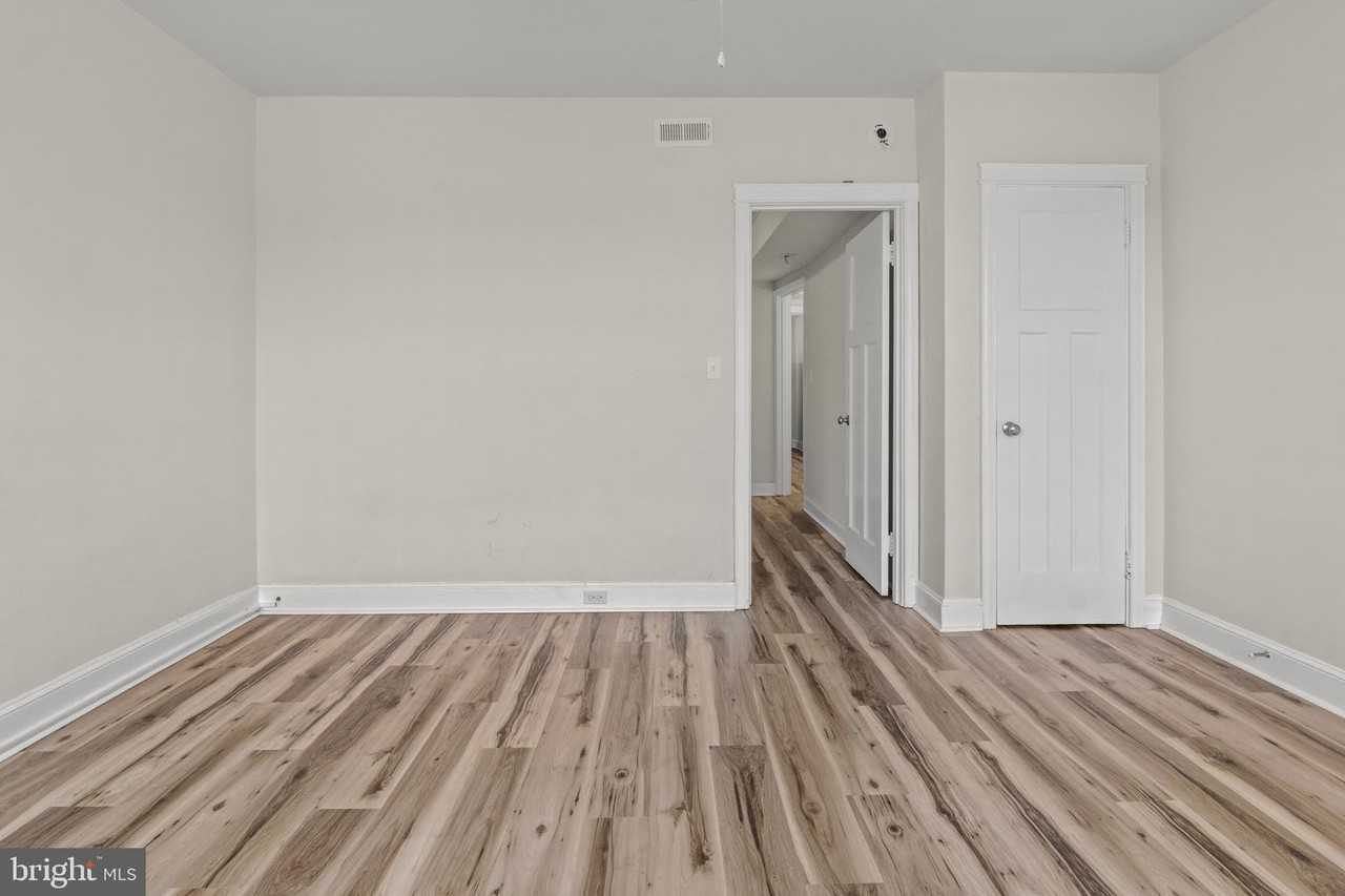 308 Elrino St - Photo 6 of 18