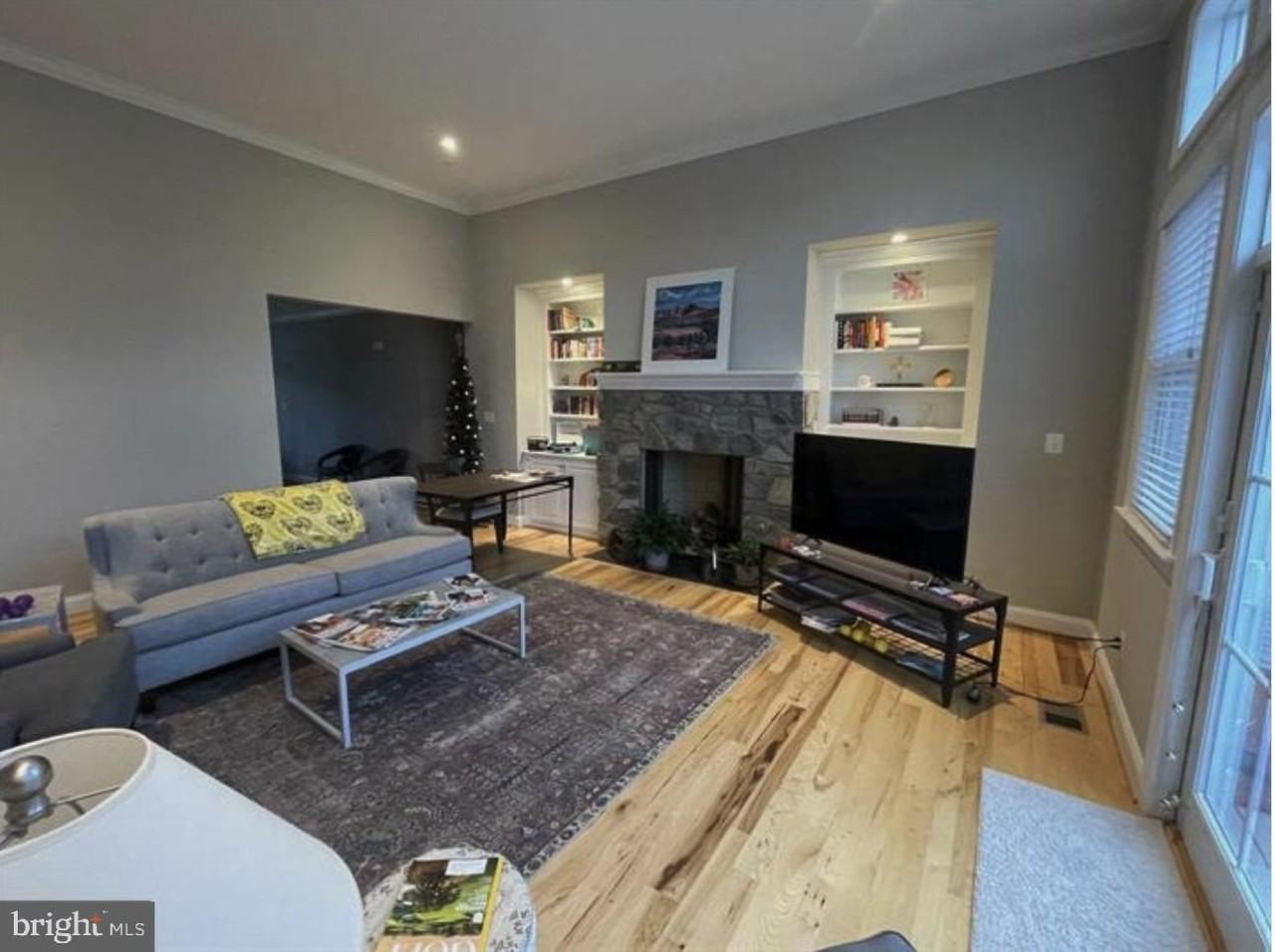 1318 Ivy Hill Rd - Photo 2 of 8