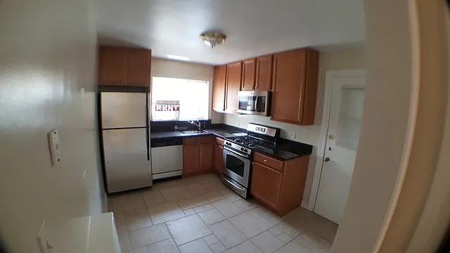 2950 W Arthur Ave ##2n - Photo 6 of 11