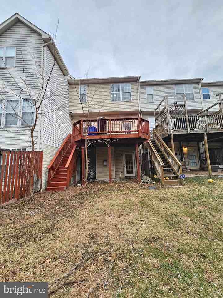 13135 Lake Geneva Way - Photo 4 of 47