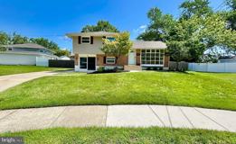 986 Sherbrook Cir - Photo 1 of 1