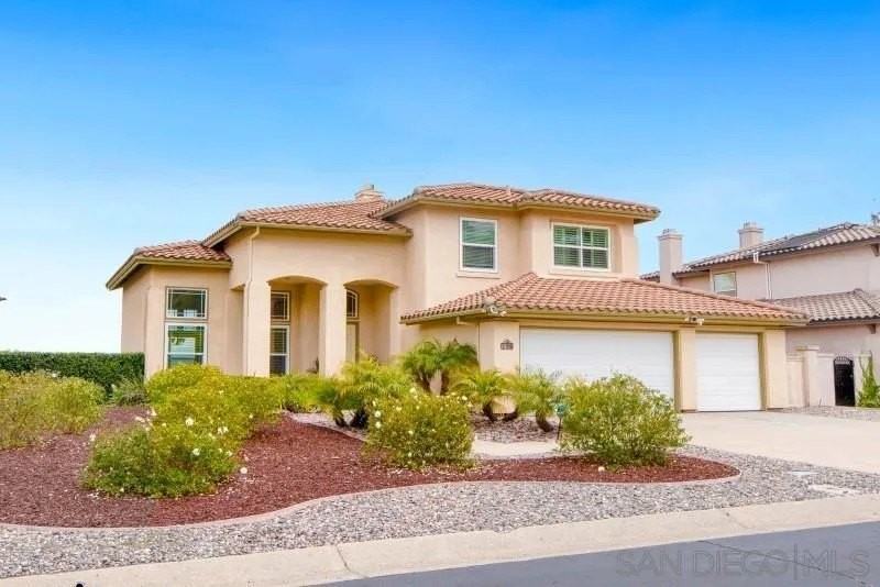 16998 Obsidian Dr - Photo 3 of 50