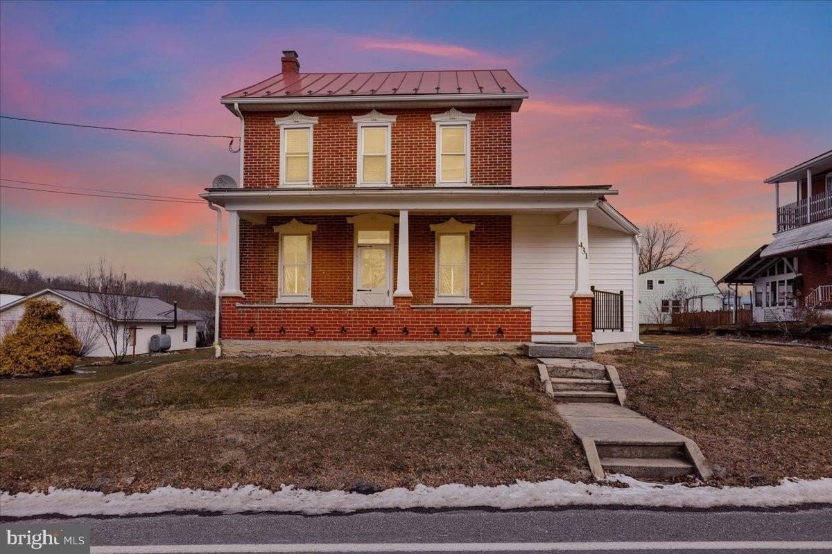 431 Main St - Photo 4 of 27