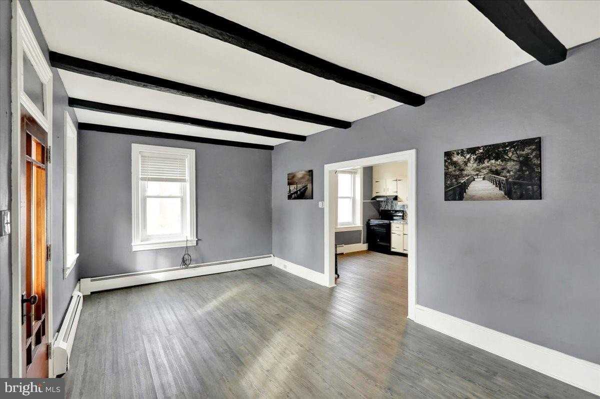 431 Main St - Photo 7 of 27