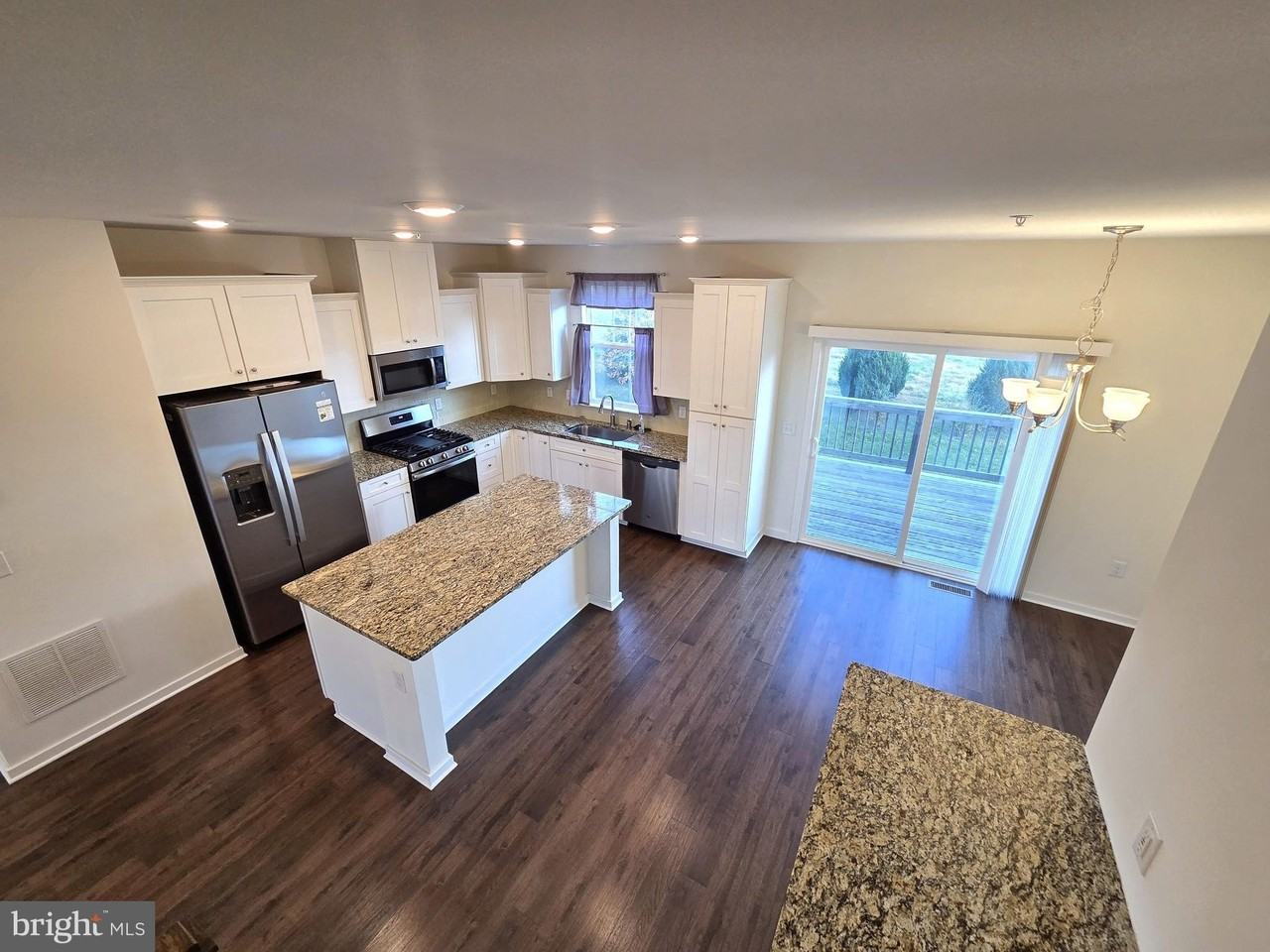 1908 Boulder Dr - Photo 7 of 35