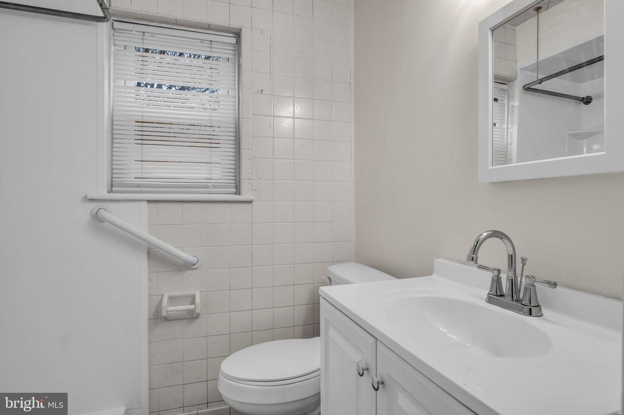 5141 Sunset Dr - Photo 7 of 34