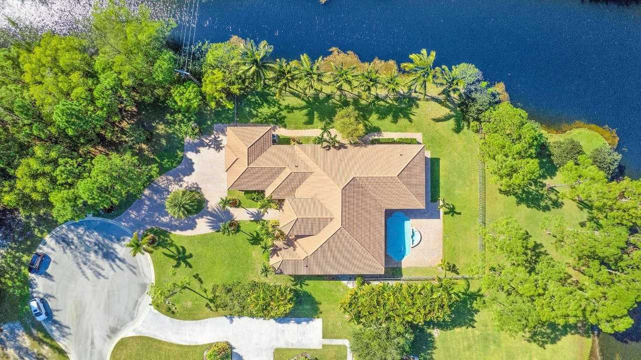 11985 Carnegie Pl - Photo 7 of 50