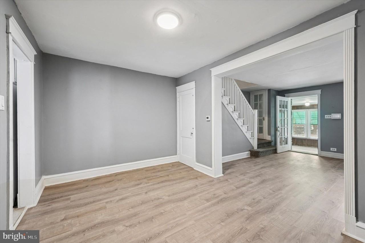 445 Millbank Rd - Photo 6 of 15