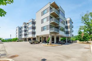 411 Fairpoint St - Photo 1 of 1