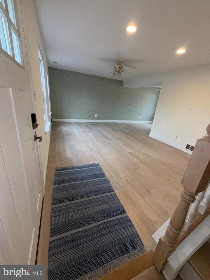 5 Churchill Cir - Photo 3 of 22