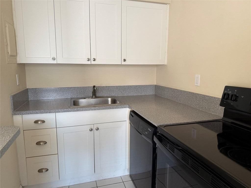 1219 Ne 14th Ave - Photo 6 of 16