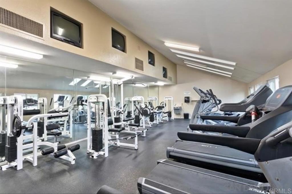 8680 Via Mallorca - Photo 6 of 13