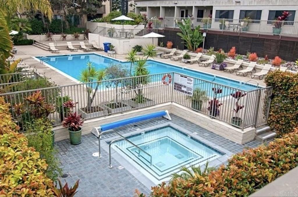 8680 Via Mallorca - Photo 7 of 13