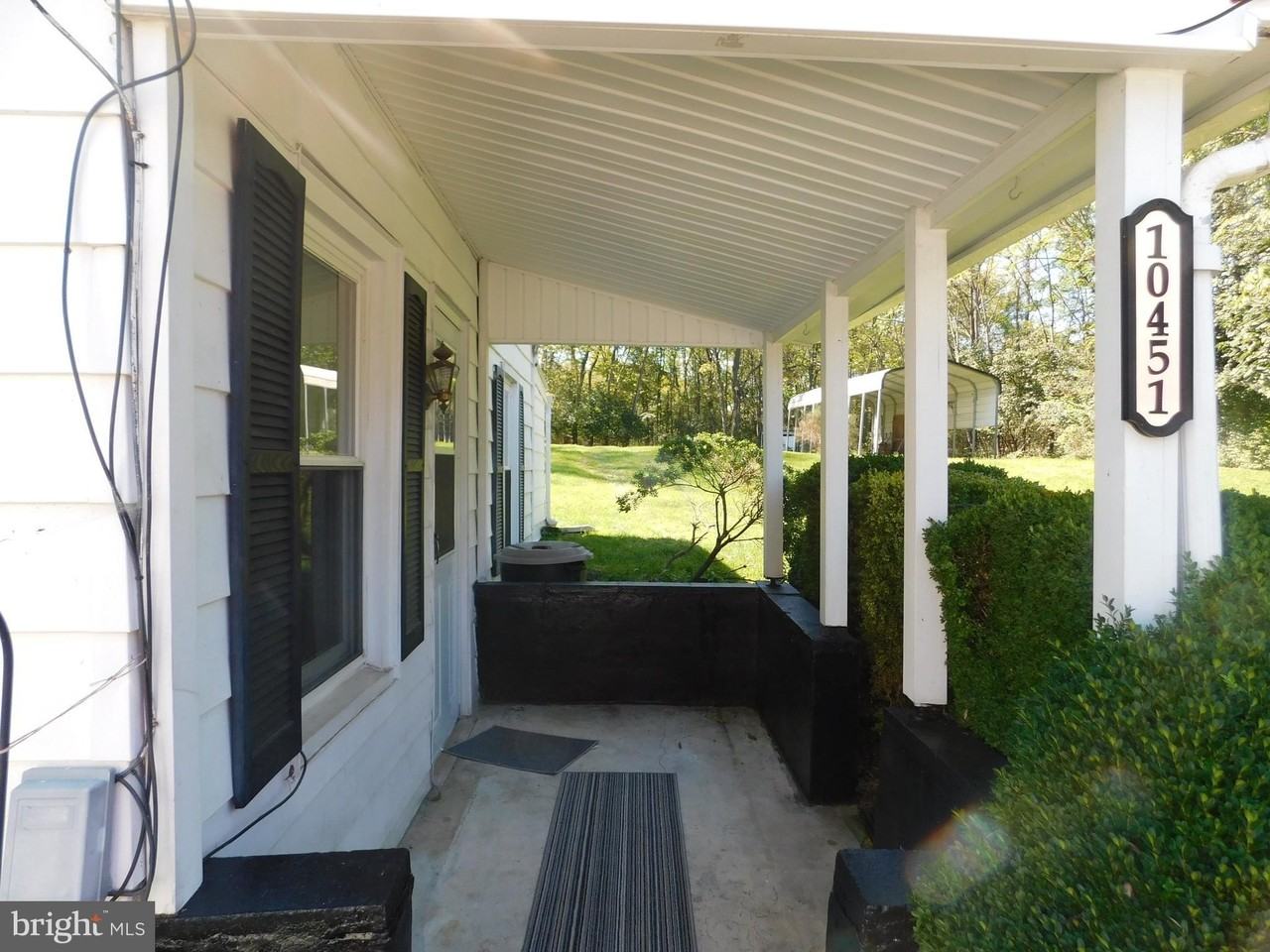 10451 Harry Byrd Hwy - Photo 3 of 18