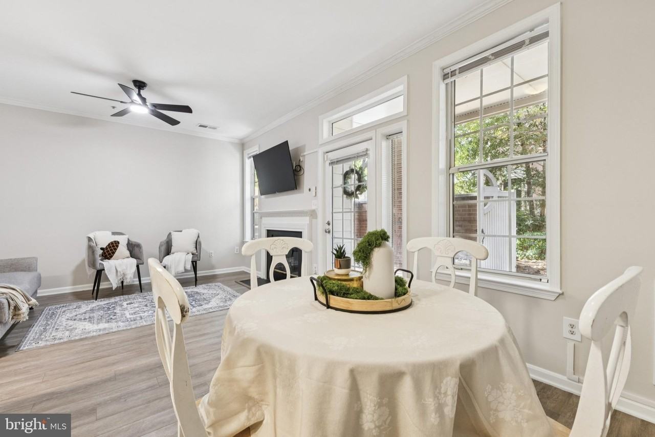 1361 Garden Wall Cir Unit 701 #701 - Photo 5 of 15