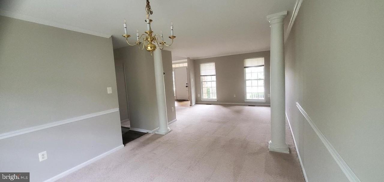 12969 Queen Chapel Rd - Photo 4 of 15