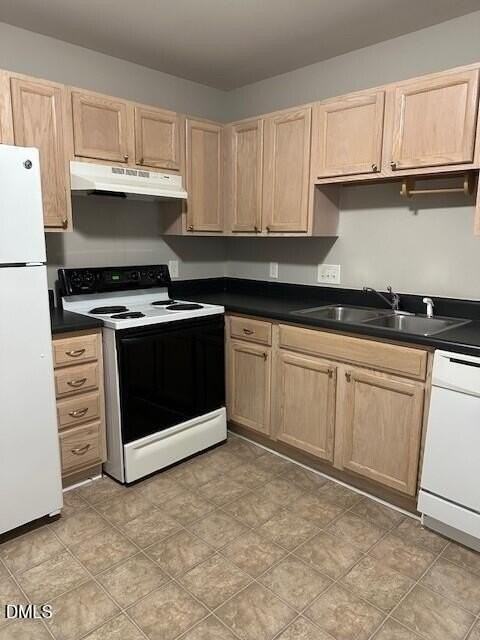 15 Red Ln - Photo 4 of 16