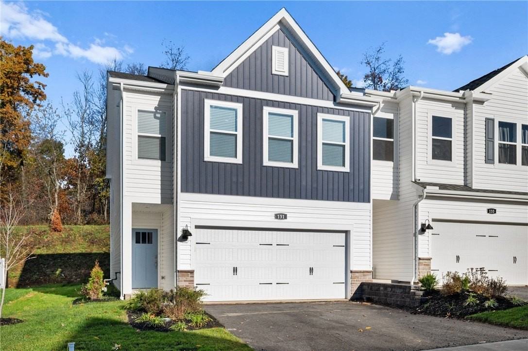 131 Scotland Ln - Photo 2 of 29