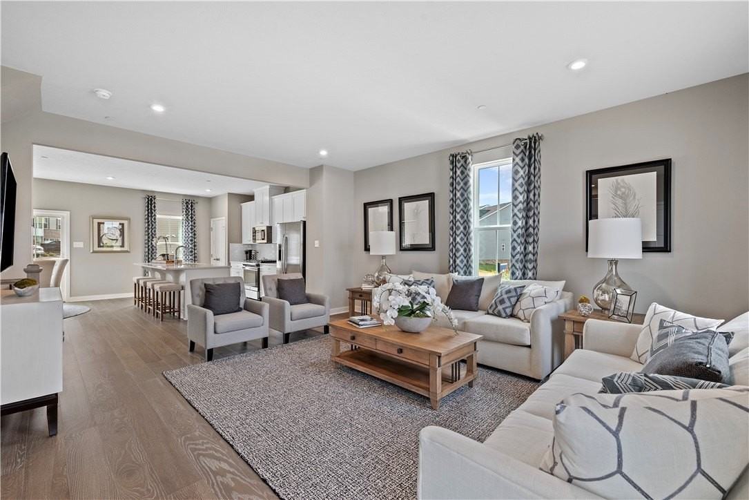 8100 Walnut Way - Photo 5 of 40