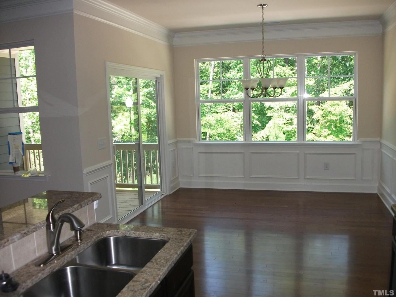 2051 Weston Green Loop - Photo 5 of 10