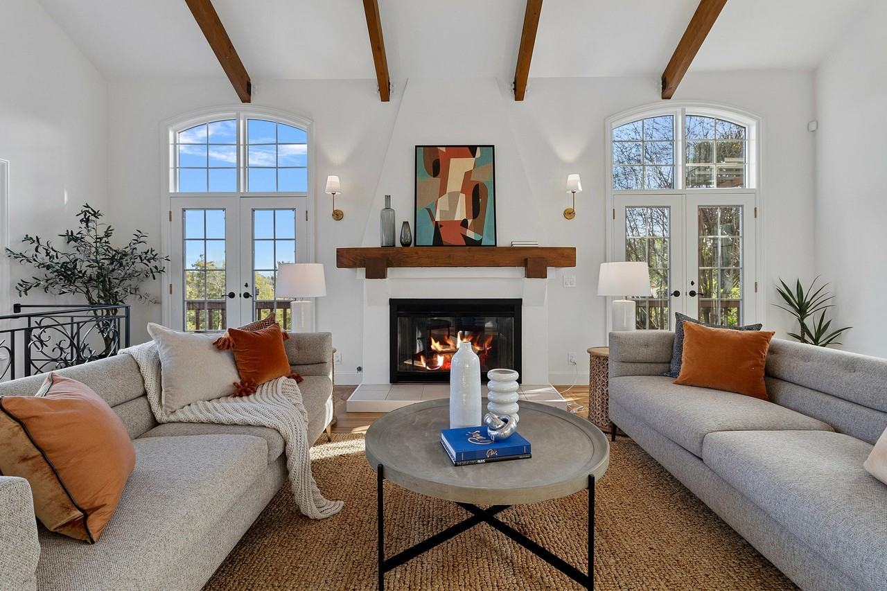 344 Summit Ave - Photo 5 of 41